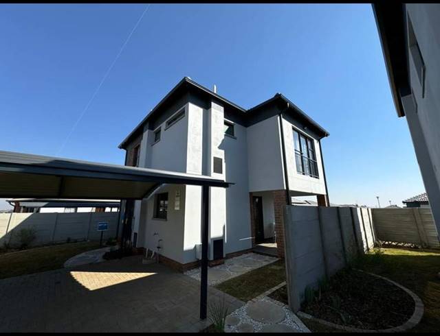 3 BEDROOM HOUSE FOR SALE IN ALBERTON SOUTH